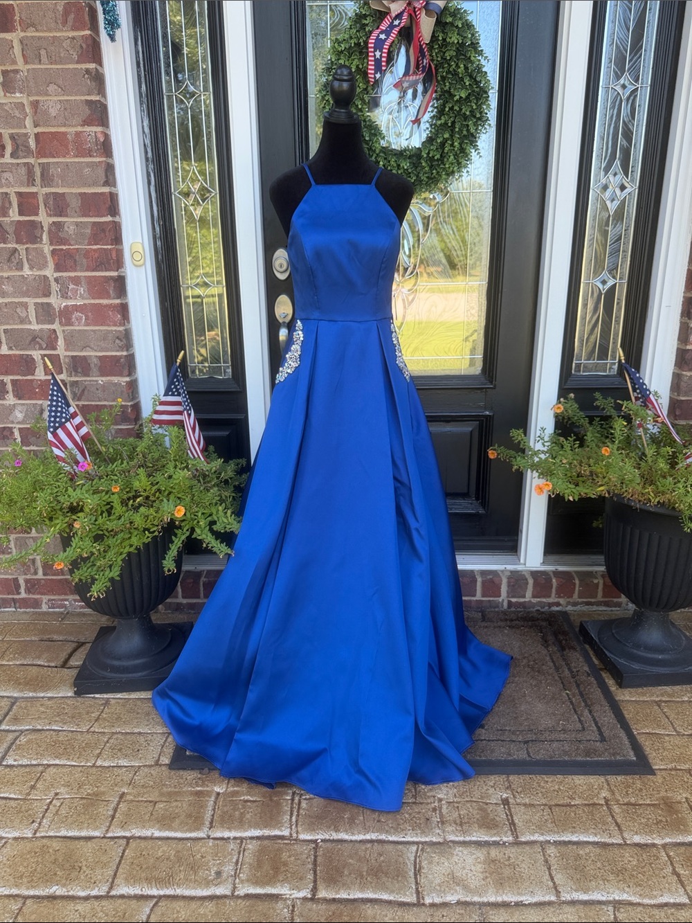 Windsor Ballgown 💙